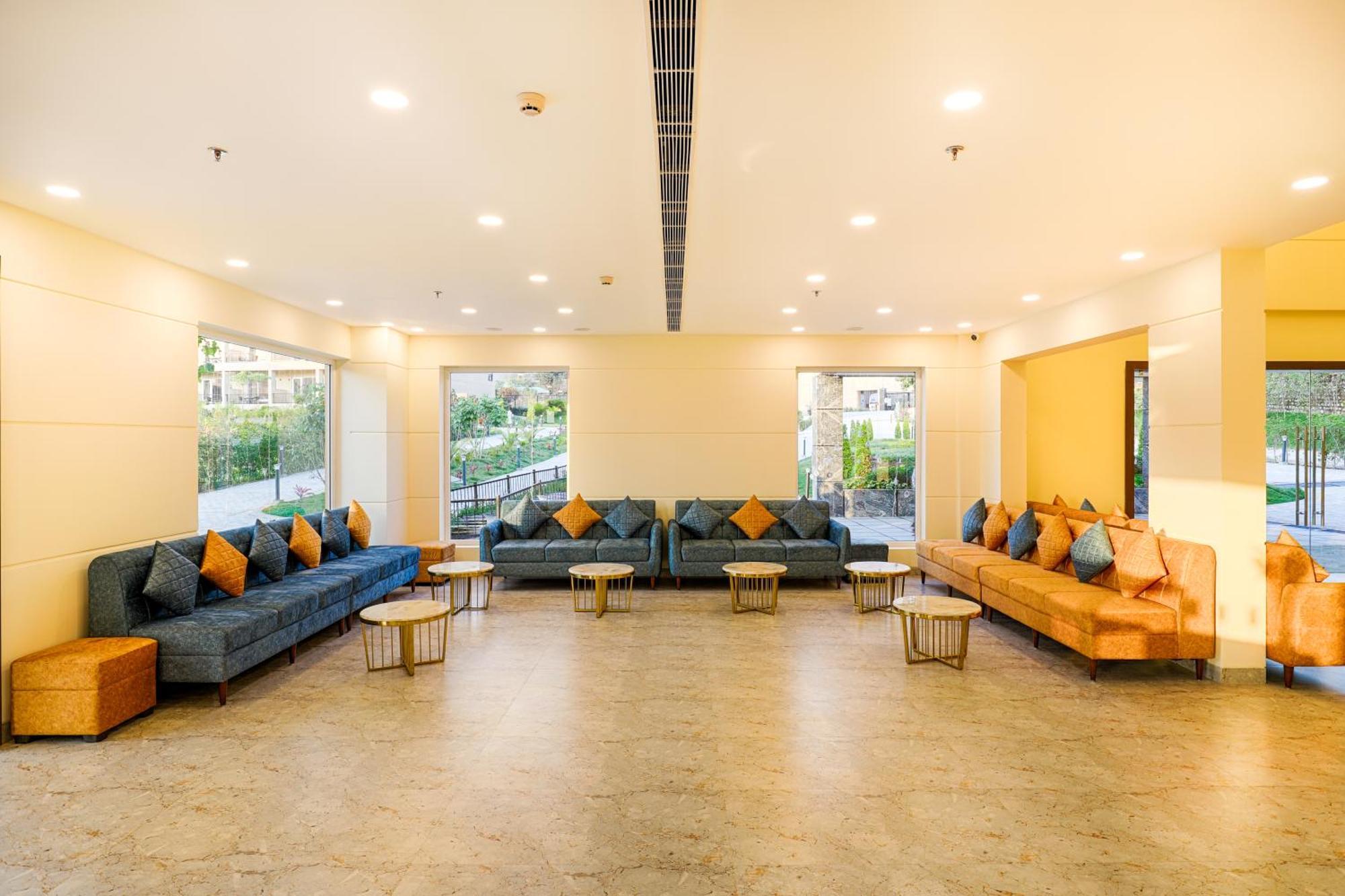 ホテル Club Mahindra Patkote ナイニタール エクステリア 写真
